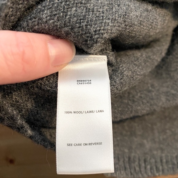 BCBG Max Azria Mini Sweater Dress🧶 - Picture 3 of 3